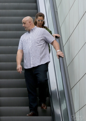 Cheryl_Outside_Westfield_Shopping_Centre_20_05_16_281029.jpg