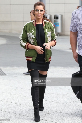 Cheryl_Outside_Westfield_Shopping_Centre_20_05_16_281329.jpg