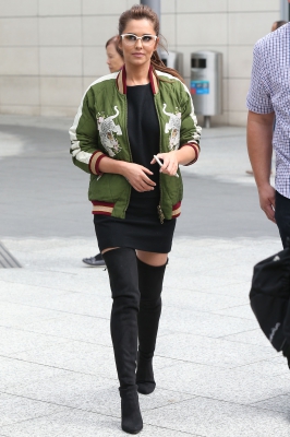 Cheryl_Outside_Westfield_Shopping_Centre_20_05_16_283829.jpg