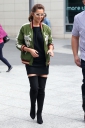 Имя файла=Cheryl_Outside_Westfield_Shopping_Centre_20_05_16_284429.jpg
Размер файла=440КБ
Размеры=1365x2048
Дата=Май 28, 2016 Cheryl_Outside_Westfield_Shopping_Centre_20_05_16_284429.jpg