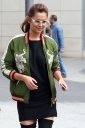 Имя файла=Cheryl_Outside_Westfield_Shopping_Centre_20_05_16_284529.jpg
Размер файла=282КБ
Размеры=1365x2048
Дата=Май 28, 2016 Cheryl_Outside_Westfield_Shopping_Centre_20_05_16_284529.jpg