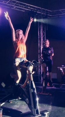 Sarah_Harding_-_Rave_and_Ride_14_05_16_28429.jpg