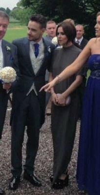 At_Liam_s_sister_s_wedding_11_06_16_281629.jpg