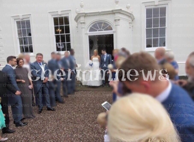 At_Liam_s_sister_s_wedding_11_06_16_281829.jpg