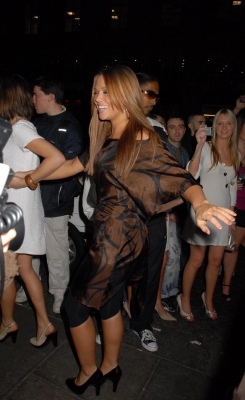 At_the_Paper_Club_27_03_07_285829.jpg