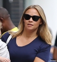 Kimberley_out_and_about_in_North_London_22_07_16_28129.jpg