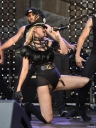 Sarah_performing_at_the_Leeds_Pride_07_08_16_281729.jpg