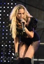 Sarah_performing_at_the_Leeds_Pride_07_08_16_284429.jpg