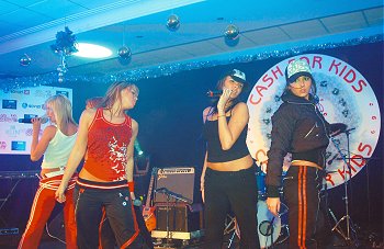 Clyde_s_Cash_for_Kids_2003_28129.jpg