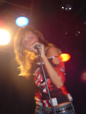 Surprise_University_Gig_07_05_04_283729.jpg