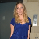 Sarah_leaving_New_Wimbledon_Theatre_02_09_16_282229.JPG