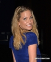 Sarah_leaving_New_Wimbledon_Theatre_02_09_16_286829.jpg