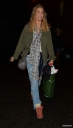 Имя файла=Sarah_leaving_New_Wimbledon_Theatre_03_09_16_284129.JPG
Размер файла=1869КБ
Размеры=1548x2700
Дата=Сент 11, 2016 Sarah_leaving_New_Wimbledon_Theatre_03_09_16_284129.JPG