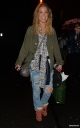Имя файла=Sarah_leaving_New_Wimbledon_Theatre_03_09_16_284529.JPG
Размер файла=1954КБ
Размеры=1695x2700
Дата=Сент 11, 2016 Sarah_leaving_New_Wimbledon_Theatre_03_09_16_284529.JPG