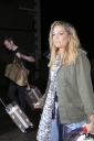 Имя файла=Sarah_leaving_New_Wimbledon_Theatre_03_09_16_284929.jpg
Размер файла=2093КБ
Размеры=1799x2700
Дата=Сент 11, 2016 Sarah_leaving_New_Wimbledon_Theatre_03_09_16_284929.jpg