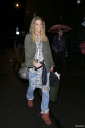 Имя файла=Sarah_leaving_New_Wimbledon_Theatre_03_09_16_285729.jpg
Размер файла=1949КБ
Размеры=1800x2700
Дата=Сент 11, 2016 Sarah_leaving_New_Wimbledon_Theatre_03_09_16_285729.jpg