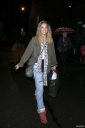 Имя файла=Sarah_leaving_New_Wimbledon_Theatre_03_09_16_285929.jpg
Размер файла=1990КБ
Размеры=1799x2700
Дата=Сент 11, 2016 Sarah_leaving_New_Wimbledon_Theatre_03_09_16_285929.jpg