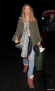 Sarah_leaving_New_Wimbledon_Theatre_03_09_16_288829.jpg