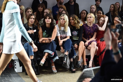 LFW_-_House_of_Holland_17_09_16_282929.jpg