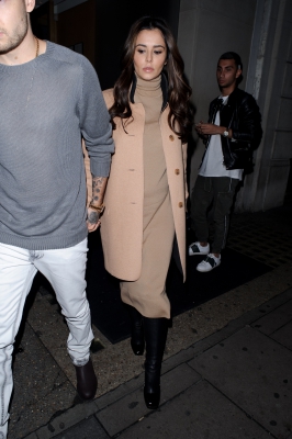 Cheryl_and_Liam_Out_in_London_10_10_16_28229.jpg
