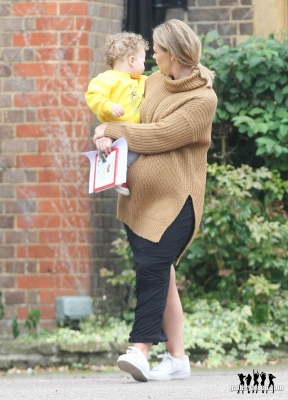 Kimberley_and_Bobby_out_and_about_07_10_16_28429.jpg