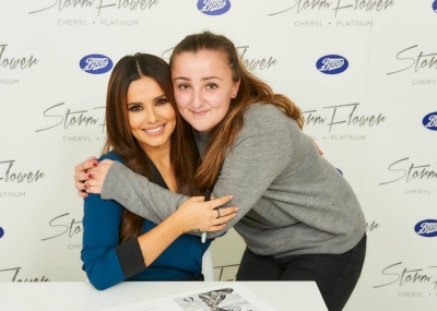 Storm_Flower_Platinum_Signing_27_10_16_2810129.jpg