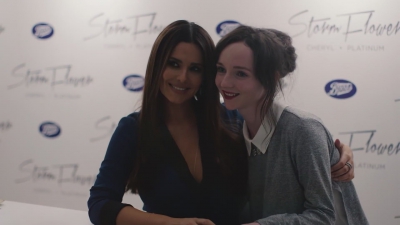Cheryl_StormFlower_Platinum_launch_mp40148.jpg