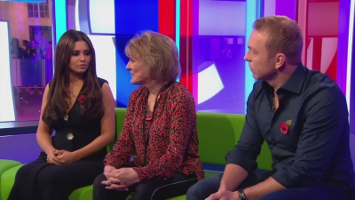Pregnant_Pretty_Cheryl_Ann_Fernandez_Versini_28Cole292C_Pregnant_Alex_Jones_See-Through_Dress__One_Show_mp40010.jpg