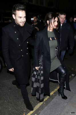 Arriving_at_the_Fair_of_St_James_Christmas_Carol_Concert_29_11_16_2810529.jpg