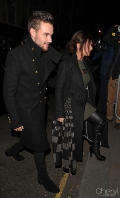 Arriving_at_the_Fair_of_St_James_Christmas_Carol_Concert_29_11_16_2811329.jpg