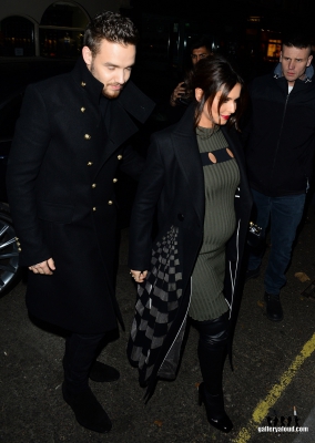 Arriving_at_the_Fair_of_St_James_Christmas_Carol_Concert_29_11_16_281729.jpg