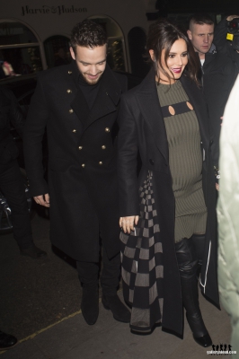 Arriving_at_the_Fair_of_St_James_Christmas_Carol_Concert_29_11_16_286029.jpg