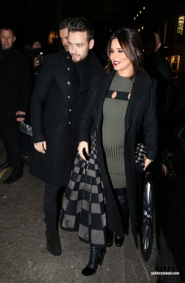Arriving_at_the_Fair_of_St_James_Christmas_Carol_Concert_29_11_16_28729.jpg