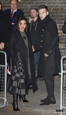 The_St_James__Church_Christmas_Lights_Switch_On_29_11_16_2819129.jpg