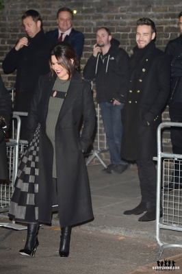 The_St_James__Church_Christmas_Lights_Switch_On_29_11_16_2819529.jpg