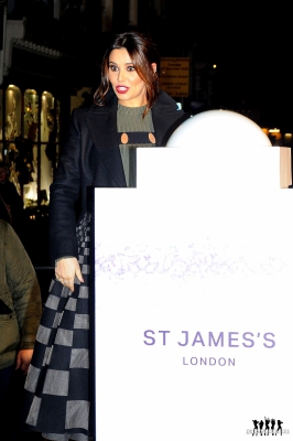 The_St_James__Church_Christmas_Lights_Switch_On_29_11_16_2821129.jpg