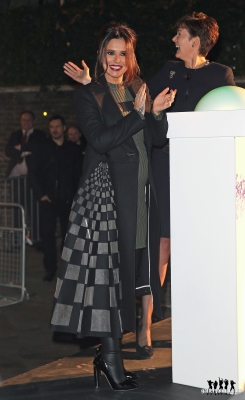 The_St_James__Church_Christmas_Lights_Switch_On_29_11_16_2827629.jpg