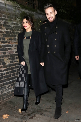 The_St_James__Church_Christmas_Lights_Switch_On_29_11_16_289729.jpg