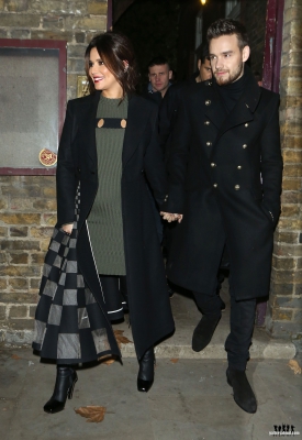 Leaving_St_James_Church_29_11_16_2813529.jpg