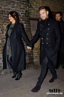 Leaving_St_James_Church_29_11_16_2815729.jpg