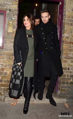 Leaving_St_James_Church_29_11_16_2816129.jpg