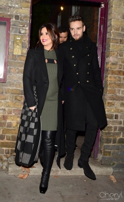 Leaving_St_James_Church_29_11_16_284929.jpg