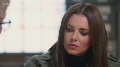 Who_Do_You_Think_You_Are__Season_13_Episode_4-Cheryl_Ann_Tweedy_2815_December_201629_mp40727.jpg