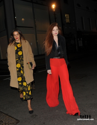 Arriving_at_Bo_Lang_Restaurant_in_Chelsea2C_London_14_12_16_281129.jpg