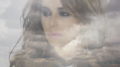 Cheryl_Storm_Flower_Platinum_Fragrance_BTS_HD_mp40014.jpg