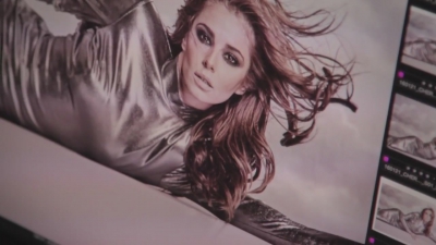 Cheryl_Storm_Flower_Platinum_Fragrance_BTS_HD_mp40075.jpg