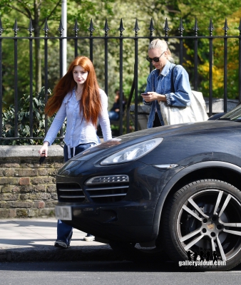Spotted_out_in_Chelsea_06_04_17_281929.jpg
