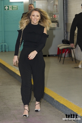 Outside_the_ITV_studios_07_06_17_283529.jpg