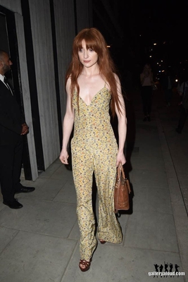 Arriving___Leaving_the_Warner_Music_Group_and_GQ_05_07_17_282429.jpg