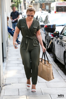 Outside_AOL_Build_in_London_20_07_17_283029.JPG